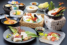 三宮・西宮・新大阪 発
まるごと2尾使用!和歌山県産伊勢海老尽くしフルコース1